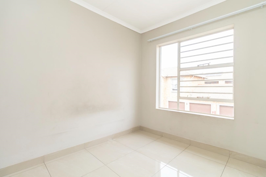 To Let 3 Bedroom Property for Rent in Wilgeheuwel Gauteng