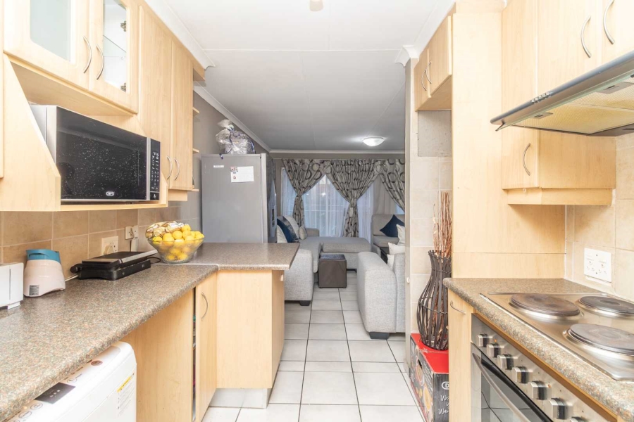 2 Bedroom Property for Sale in Northwold Gauteng