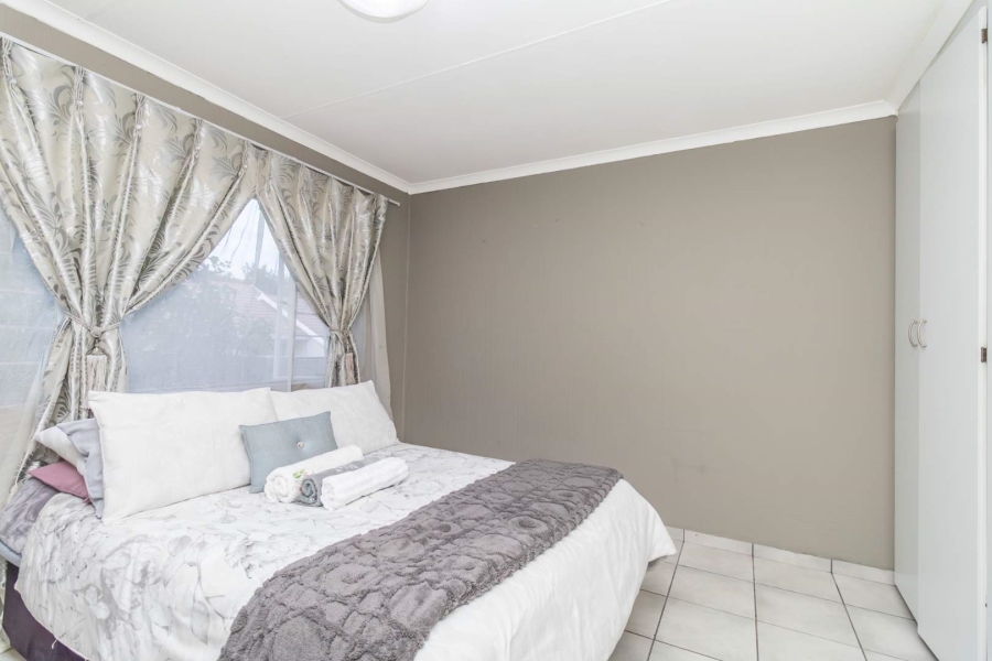 2 Bedroom Property for Sale in Northwold Gauteng