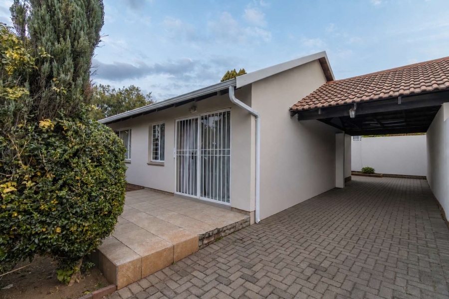 2 Bedroom Property for Sale in Northwold Gauteng