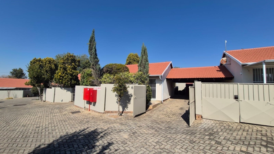 2 Bedroom Property for Sale in Northwold Gauteng