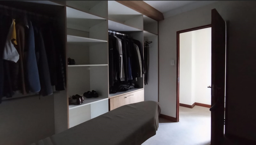 4 Bedroom Property for Sale in Savanna Hills Gauteng