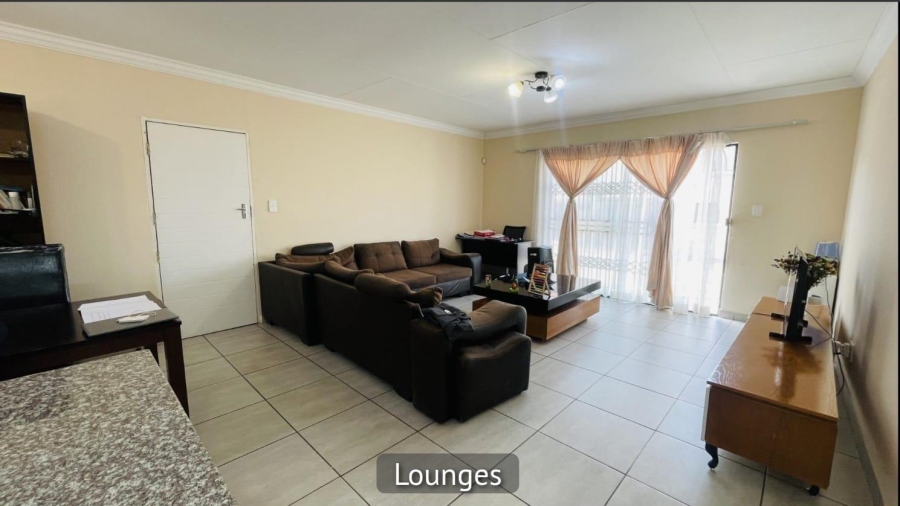 3 Bedroom Property for Sale in Amandasig Gauteng