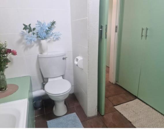 To Let 1 Bedroom Property for Rent in Edenburg Gauteng