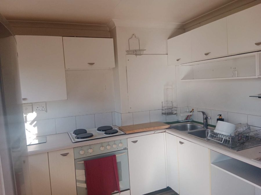 To Let 1 Bedroom Property for Rent in Houghton Gauteng