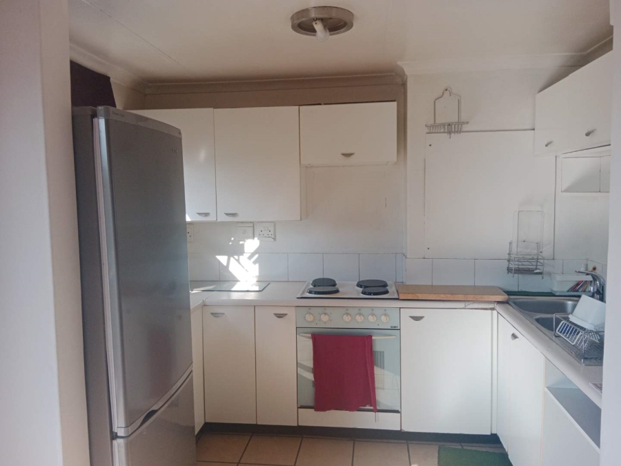To Let 1 Bedroom Property for Rent in Houghton Gauteng