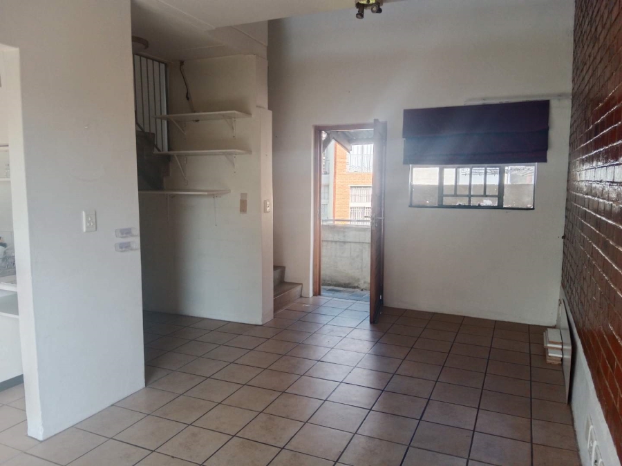 To Let 1 Bedroom Property for Rent in Houghton Gauteng