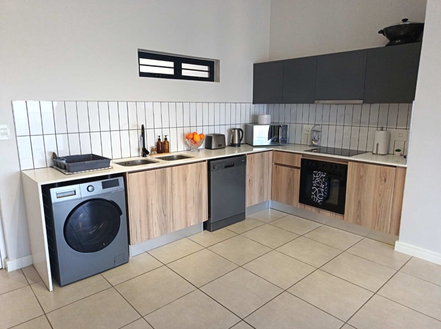 To Let 2 Bedroom Property for Rent in Mulbarton Gauteng