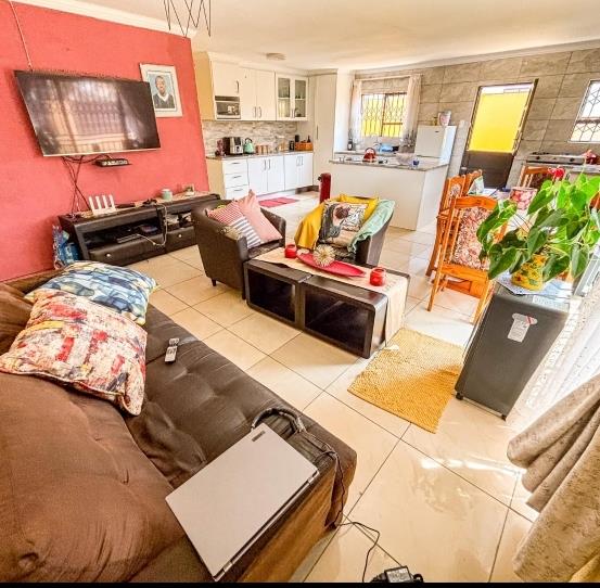 3 Bedroom Property for Sale in Ormonde View Gauteng