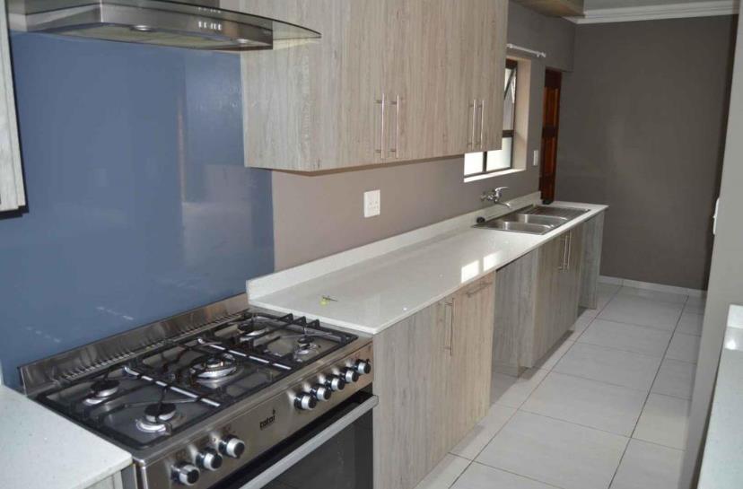 3 Bedroom Property for Sale in Brackenhurst Gauteng