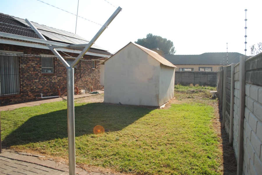 3 Bedroom Property for Sale in Riversdale Gauteng