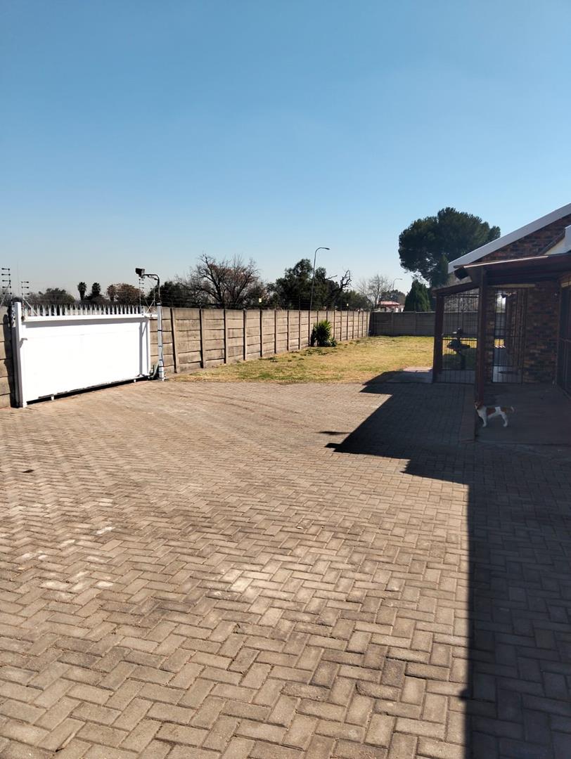 3 Bedroom Property for Sale in Riversdale Gauteng