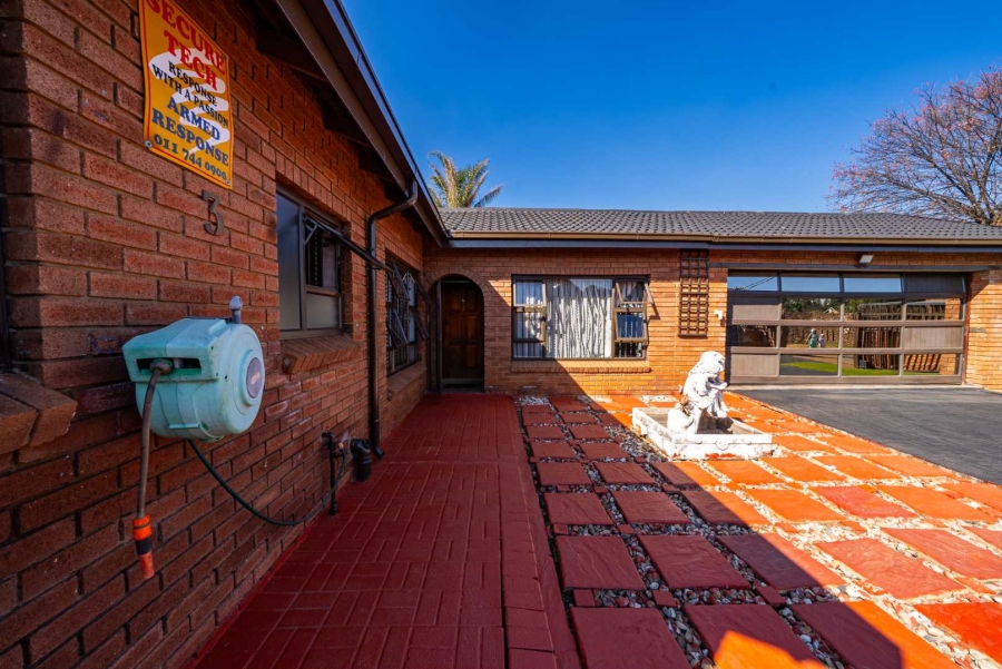 4 Bedroom Property for Sale in New State Areas Gauteng