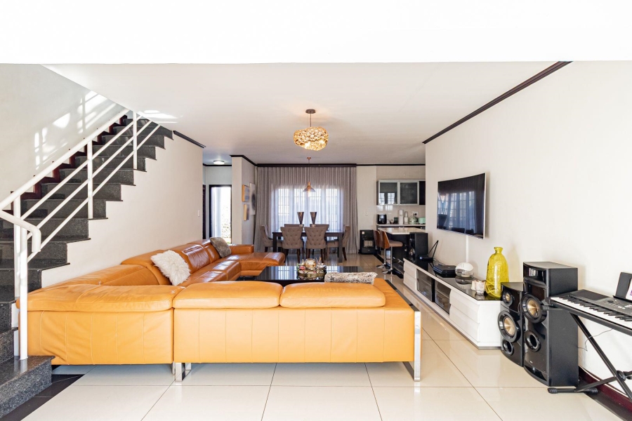 3 Bedroom Property for Sale in Carlswald Gauteng