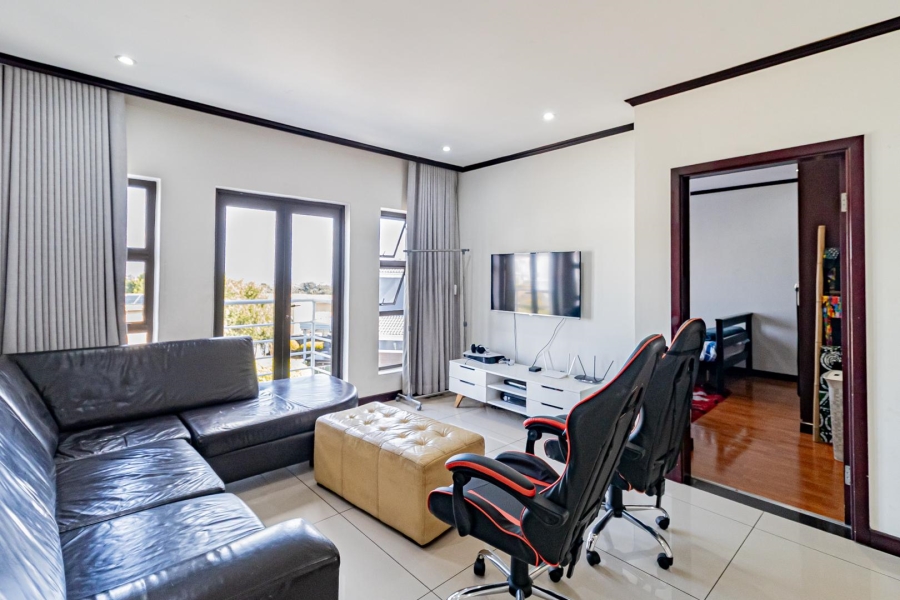 3 Bedroom Property for Sale in Carlswald Gauteng