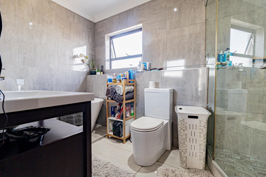 3 Bedroom Property for Sale in Carlswald Gauteng