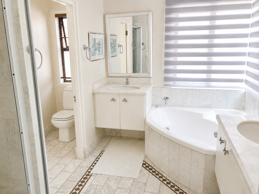 3 Bedroom Property for Sale in River Club Gauteng