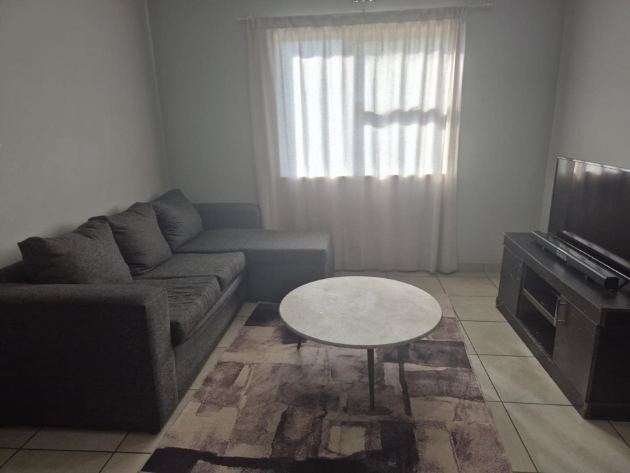 2 Bedroom Property for Sale in Clayville Gauteng