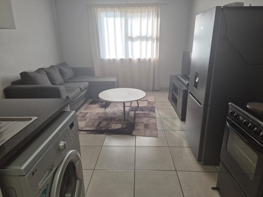 2 Bedroom Property for Sale in Clayville Gauteng