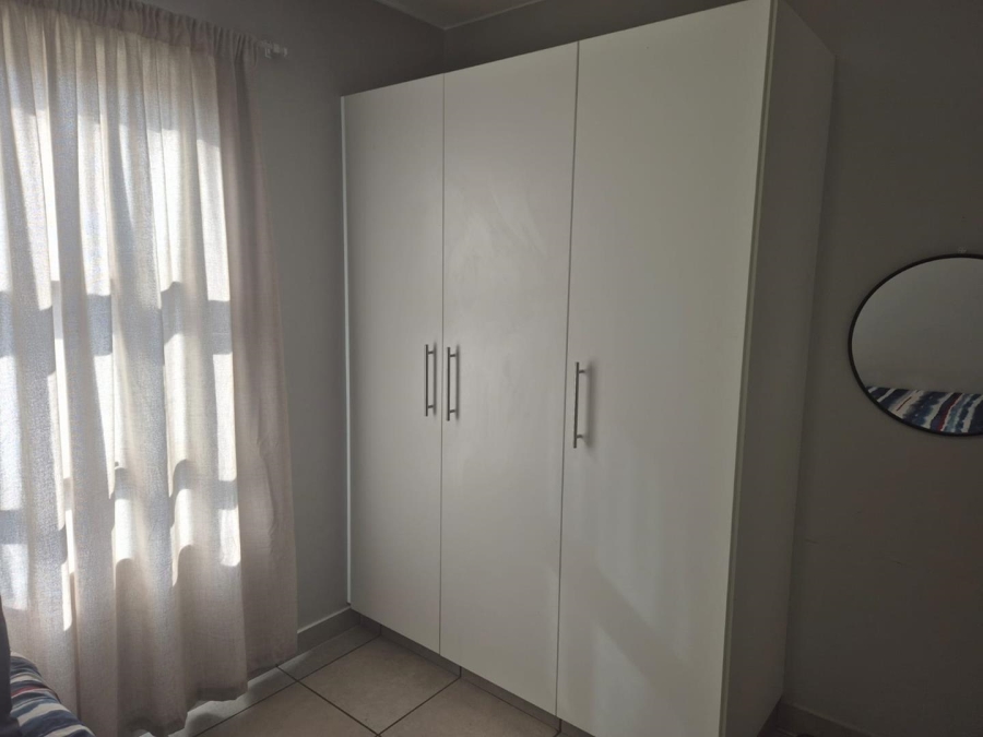2 Bedroom Property for Sale in Clayville Gauteng