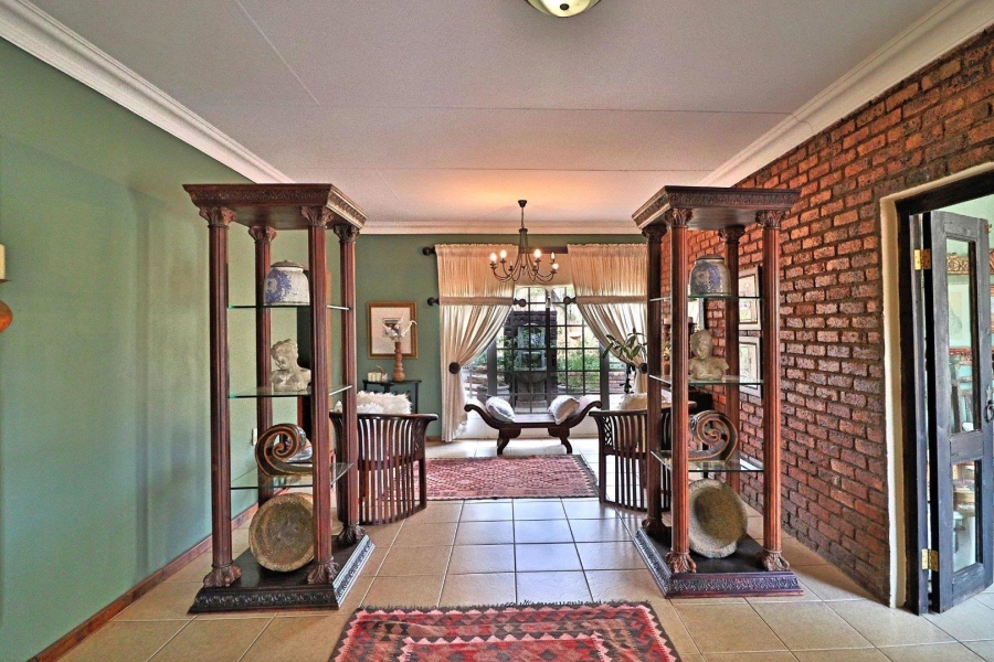 8 Bedroom Property for Sale in Ruimsig Gauteng