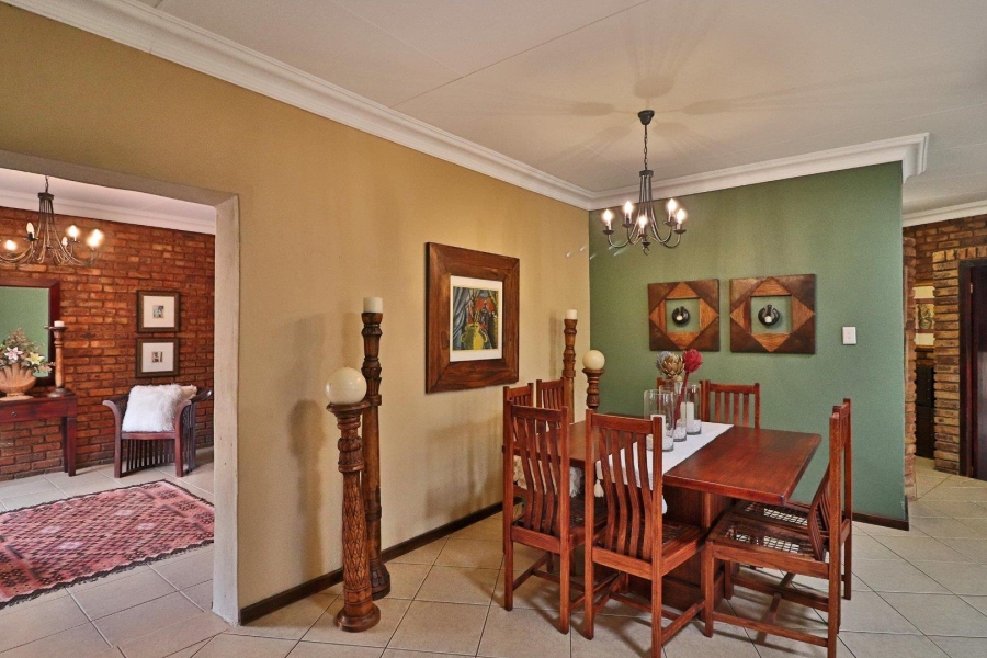 8 Bedroom Property for Sale in Ruimsig Gauteng
