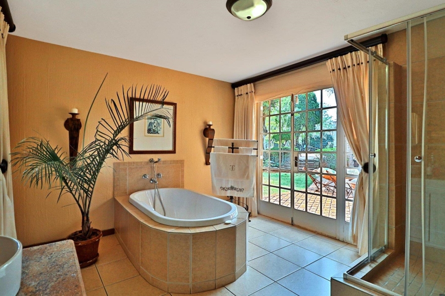 8 Bedroom Property for Sale in Ruimsig Gauteng