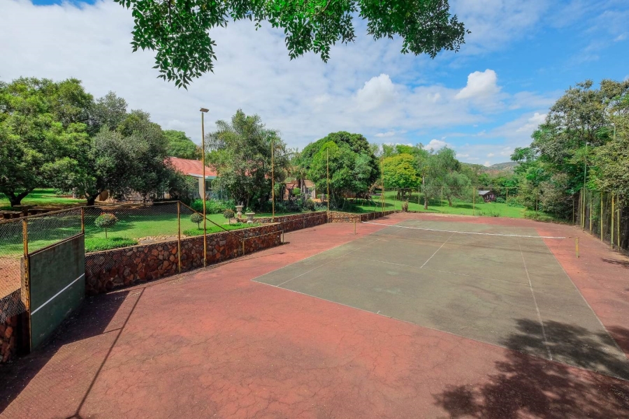 8 Bedroom Property for Sale in Ruimsig Gauteng