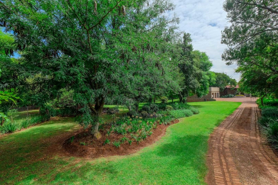 8 Bedroom Property for Sale in Ruimsig Gauteng