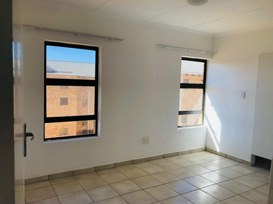 2 Bedroom Property for Sale in Princess A H Gauteng