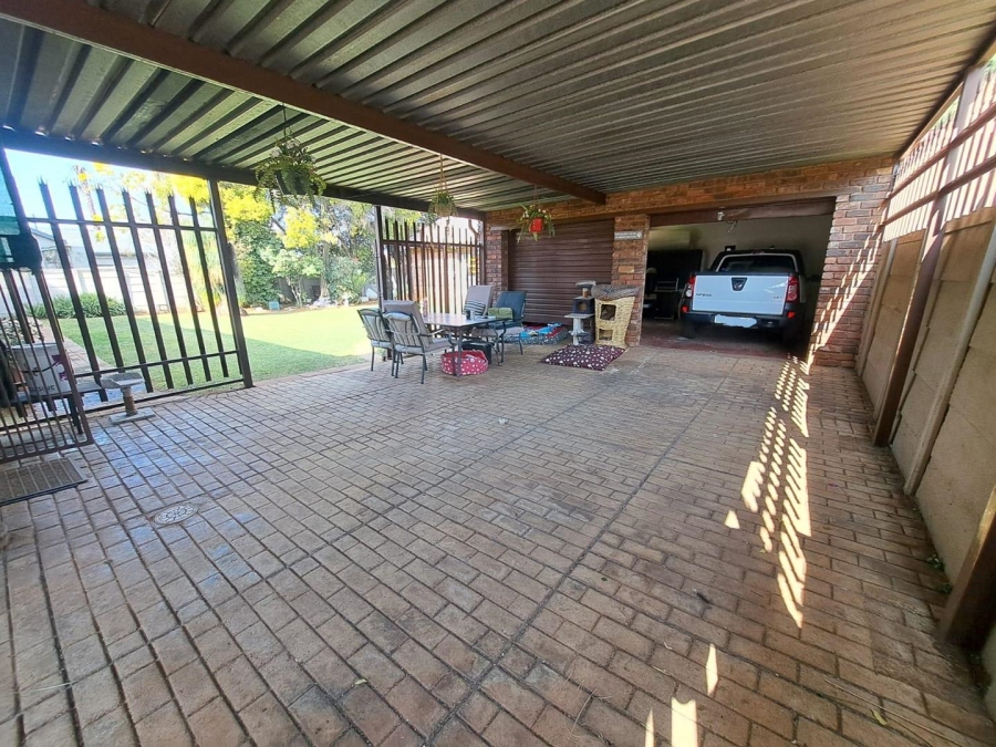3 Bedroom Property for Sale in Mayberry Park Gauteng