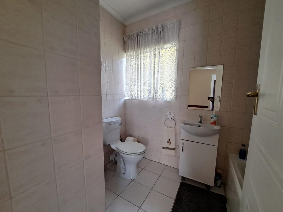 3 Bedroom Property for Sale in Mayberry Park Gauteng