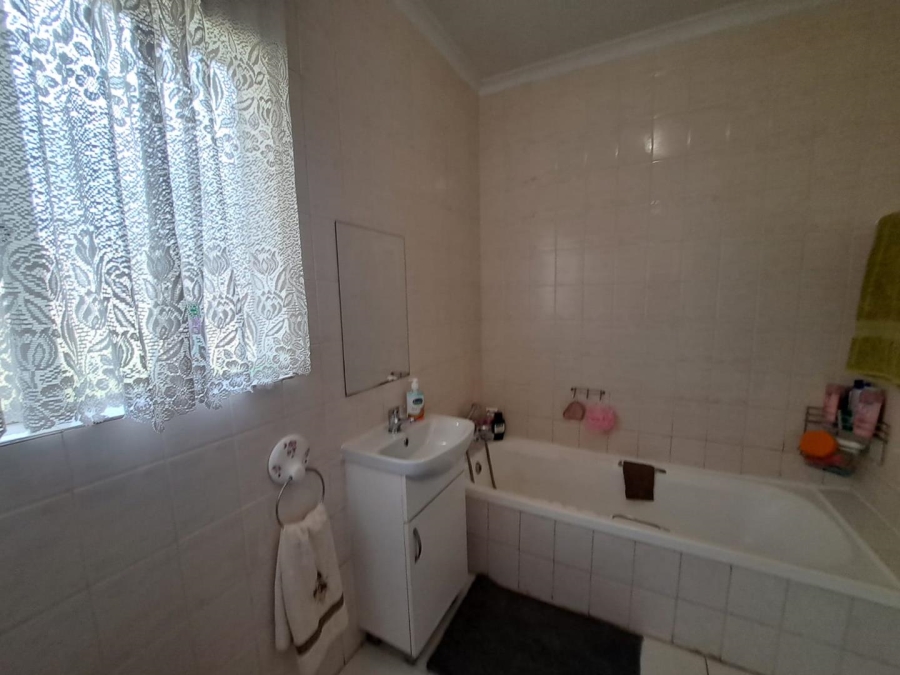 3 Bedroom Property for Sale in Mayberry Park Gauteng
