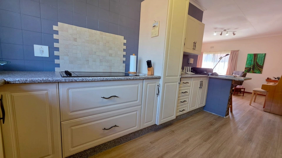 3 Bedroom Property for Sale in Birchleigh Gauteng
