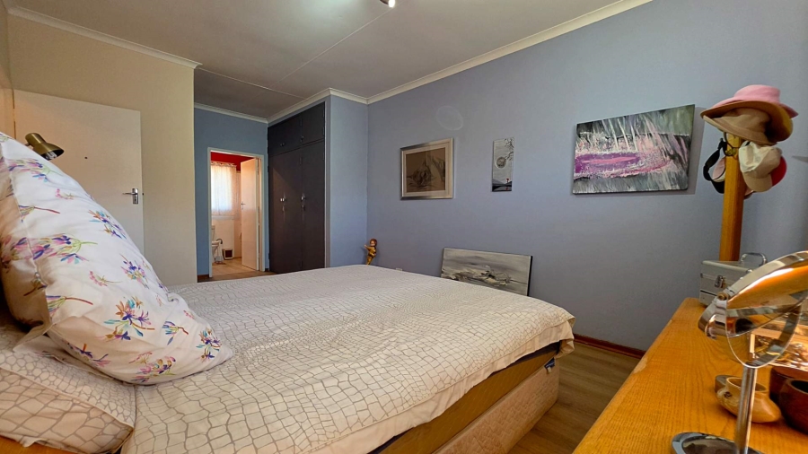 3 Bedroom Property for Sale in Birchleigh Gauteng