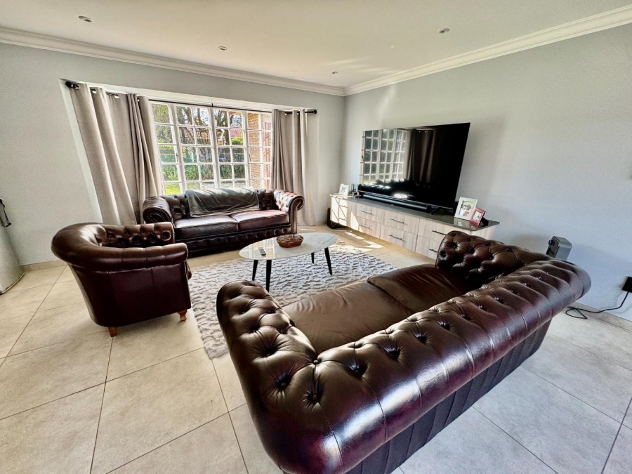 3 Bedroom Property for Sale in Goedeburg Gauteng