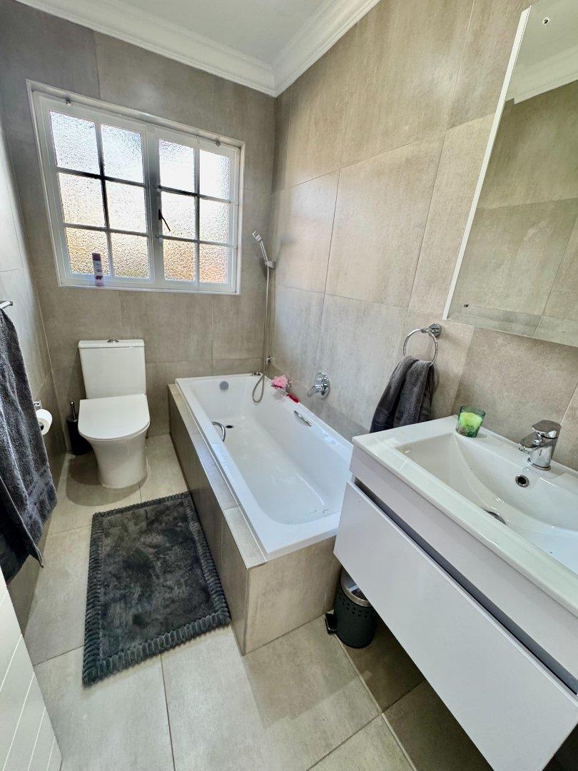 3 Bedroom Property for Sale in Goedeburg Gauteng