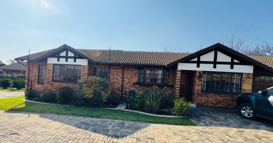 3 Bedroom Property for Sale in Goedeburg Gauteng