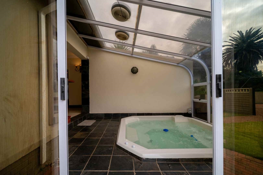 4 Bedroom Property for Sale in Rynfield Gauteng