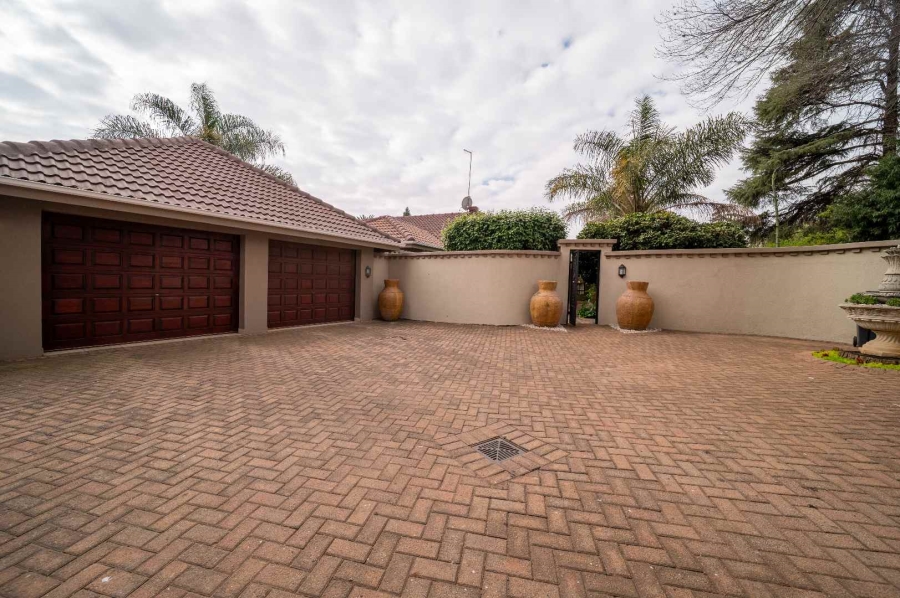 4 Bedroom Property for Sale in Rynfield Gauteng
