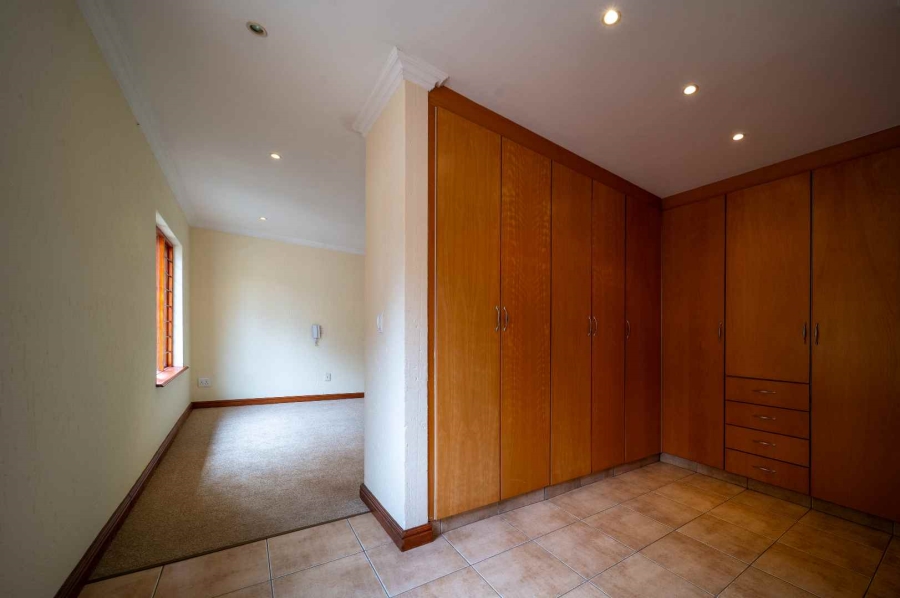 4 Bedroom Property for Sale in Rynfield Gauteng