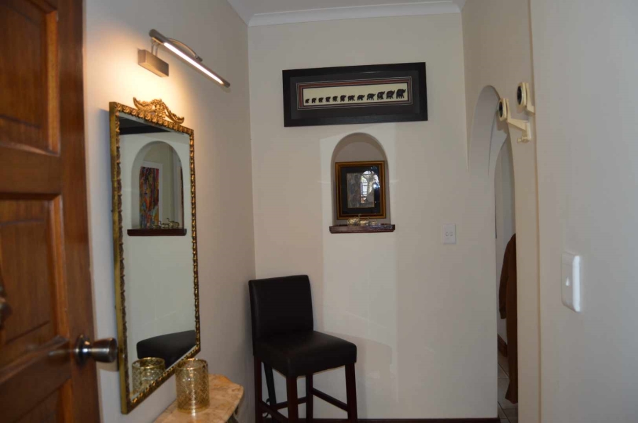 1 Bedroom Property for Sale in Brackendowns Gauteng