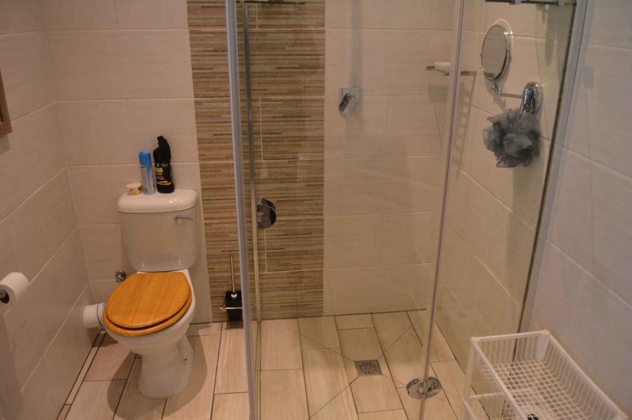 1 Bedroom Property for Sale in Brackendowns Gauteng