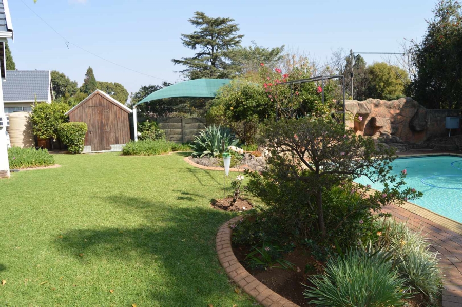 1 Bedroom Property for Sale in Brackendowns Gauteng