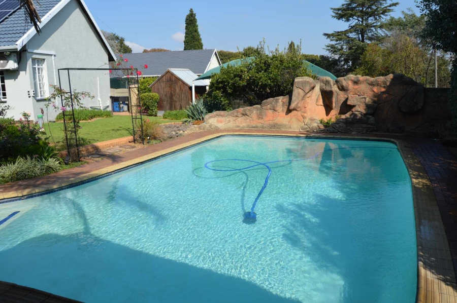1 Bedroom Property for Sale in Brackendowns Gauteng