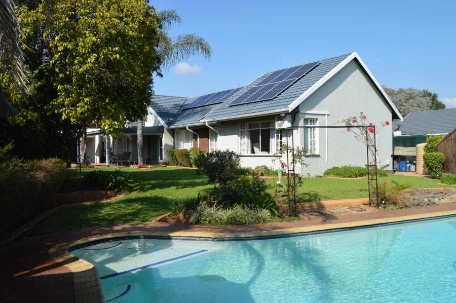 1 Bedroom Property for Sale in Brackendowns Gauteng
