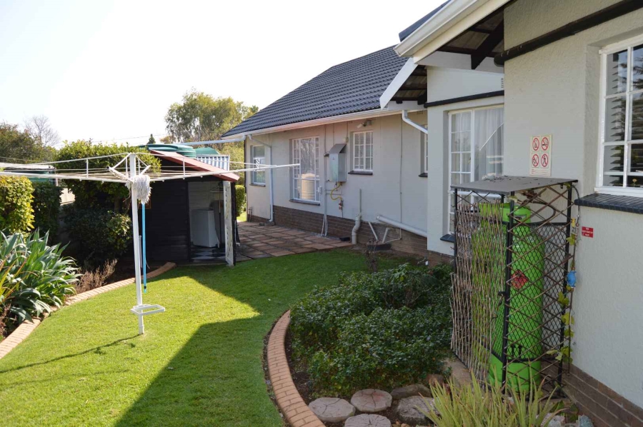 1 Bedroom Property for Sale in Brackendowns Gauteng