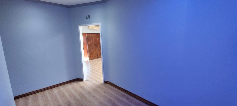 3 Bedroom Property for Sale in Brackendowns Gauteng