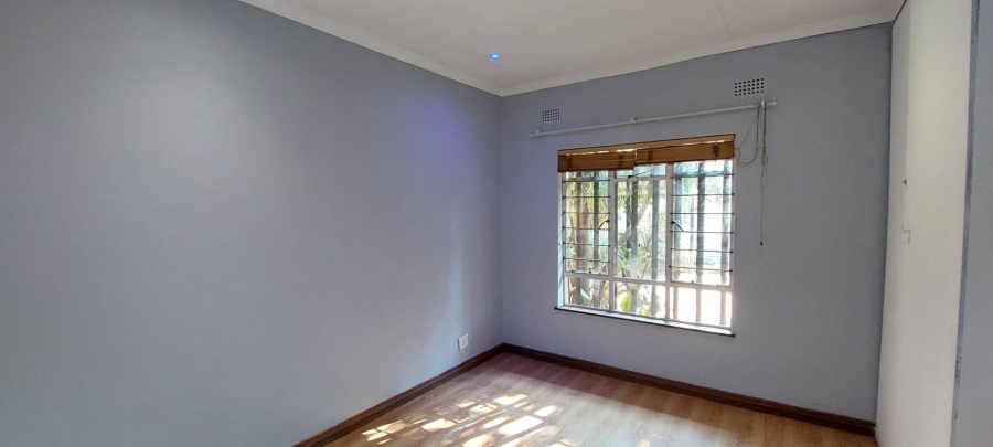 3 Bedroom Property for Sale in Brackendowns Gauteng