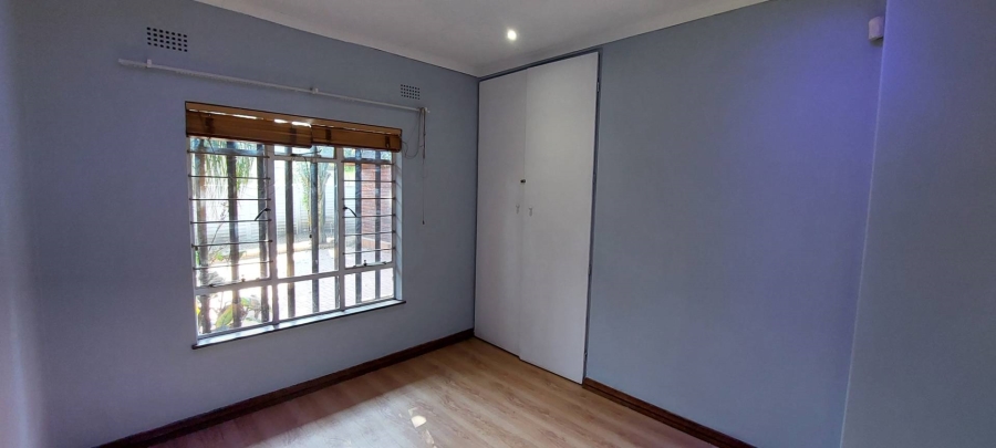 3 Bedroom Property for Sale in Brackendowns Gauteng